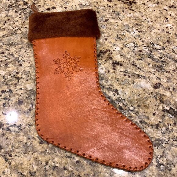 ‎Vintage Leather boho Handmade Christmas Snowflake Brown Fur Tooled Stocking - Picture 6 of 11